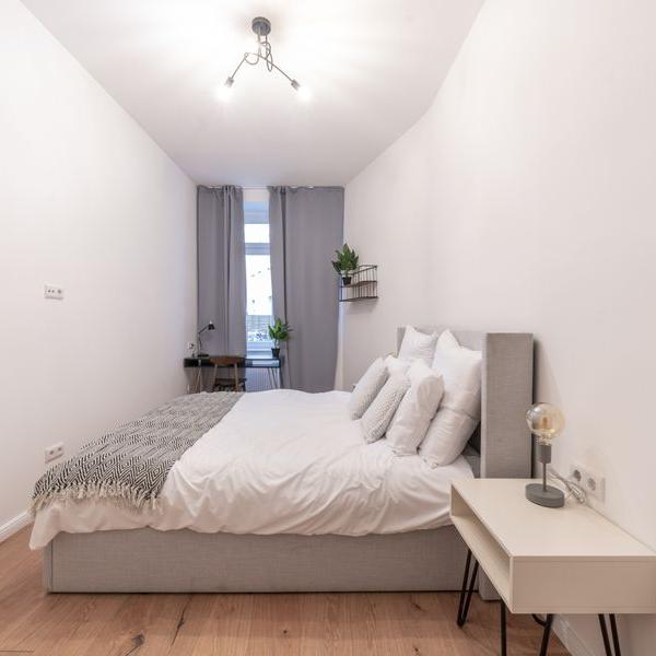Smart Home Technology for Modern Living